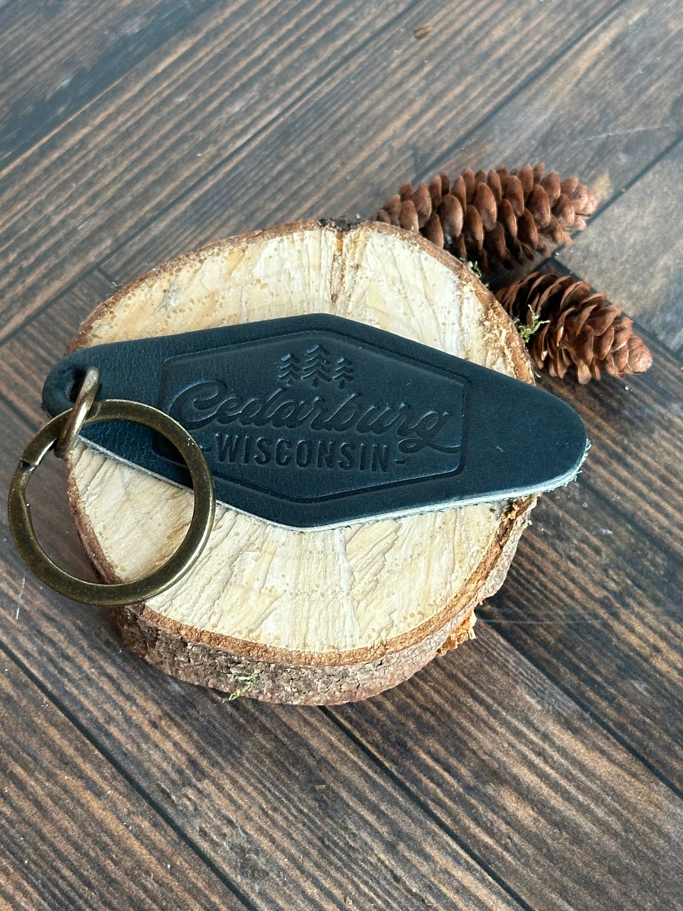 Vintage Cedarburg Leather Keychain